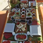 Villarenk Hotel