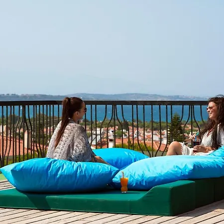 Villarenk Hotel