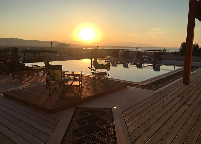 Villarenk Алачати